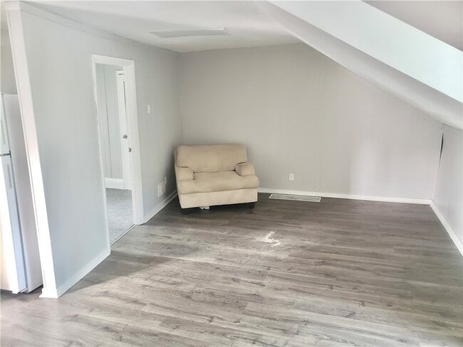 Building Photo - 1234 Itin St