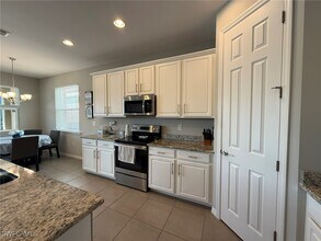 Building Photo - 3916 King Edwards St