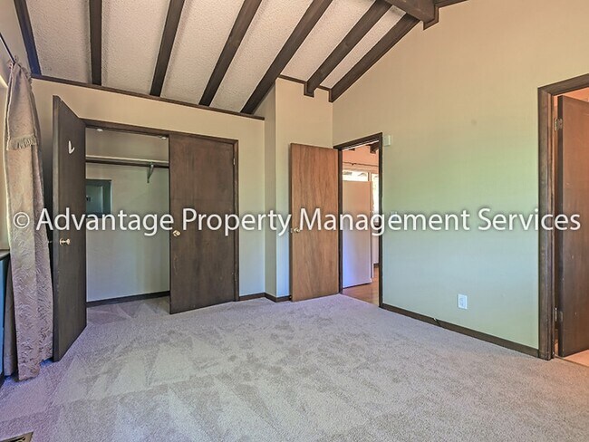 Foto del edificio - Unique 1 bed/1 bath, 576 sq. ft. home near...
