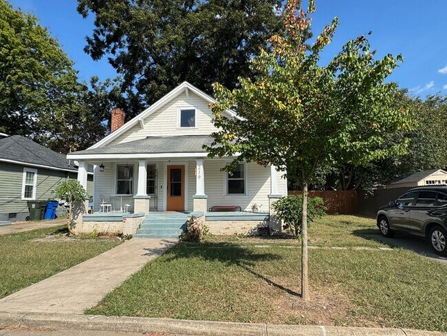Foto del edificio - Renovated DTR Bungalow!