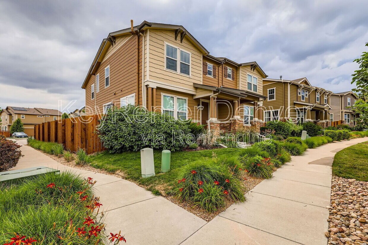Primary Photo - 2347 W 165th Ln