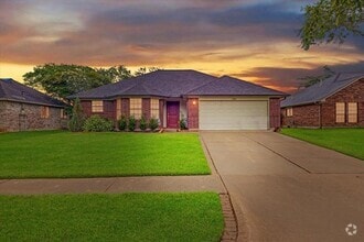 Building Photo - 3209 Blue Wing Dr