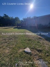Building Photo - 425 Country Living Dr