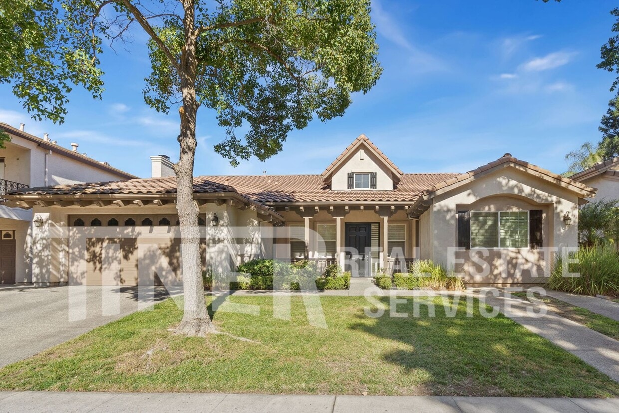 Foto principal - 1841 Edgemore Ave