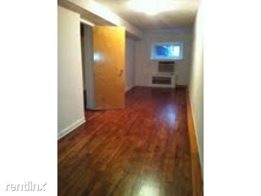 Building Photo - 1 br, 1 bath Apartment - 512 E 81st St