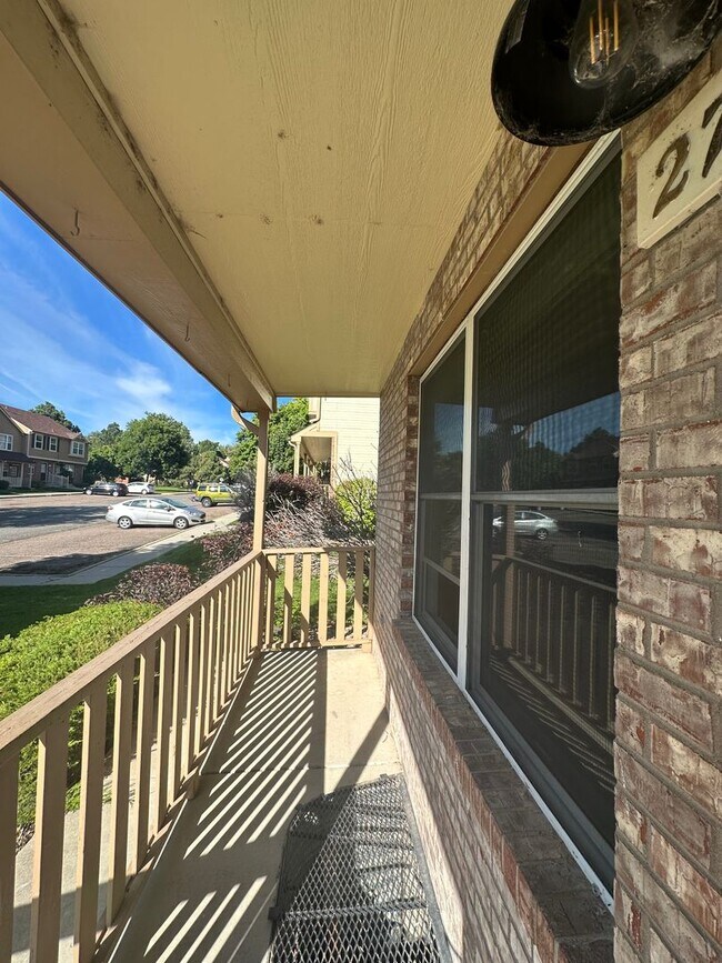 Foto del edificio - 279 Pheasant Run