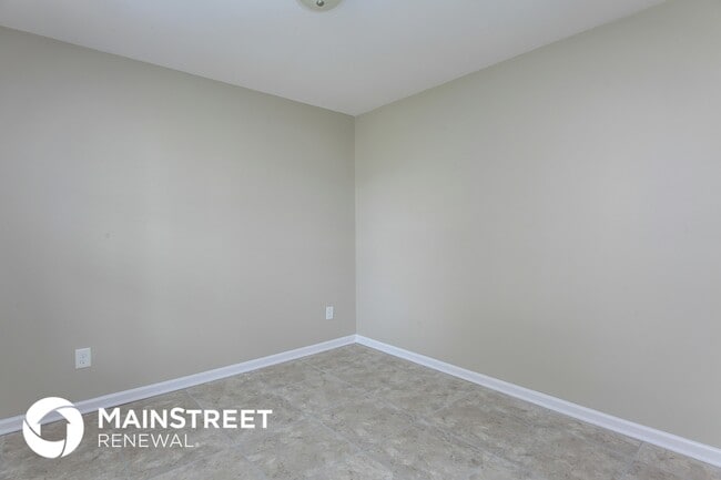 Building Photo - 795 Bitting Hall Cir