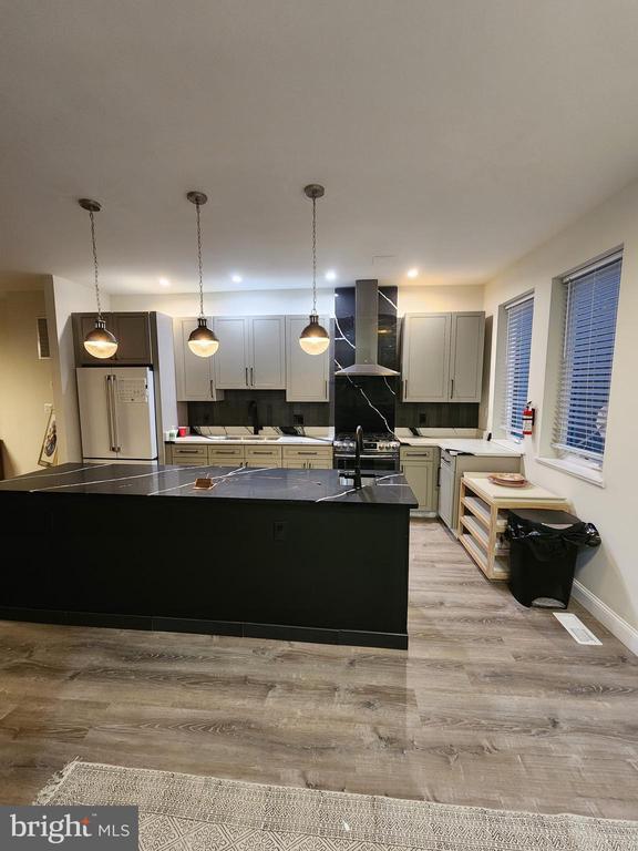 Building Photo - 3504 Woodbrook Ave