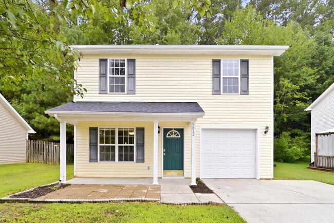 Building Photo - 5012 St Charles Dr