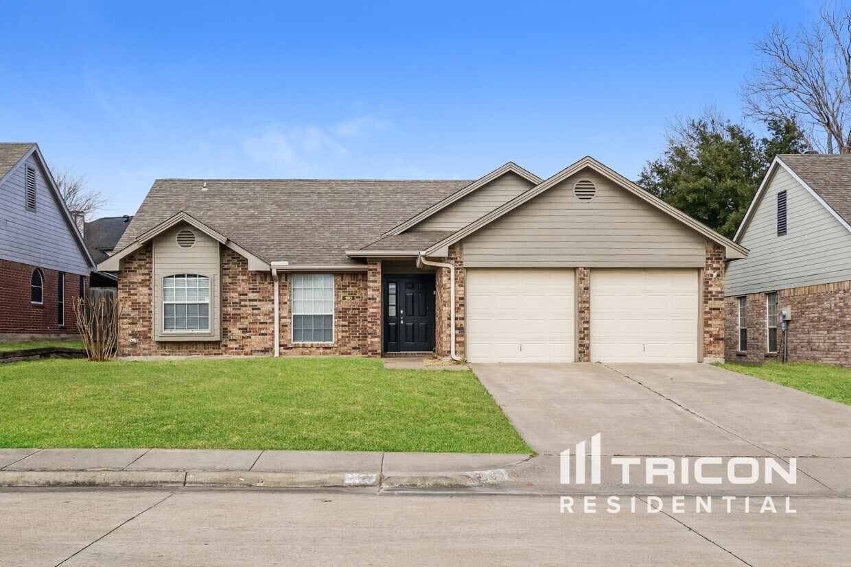 Foto principal - 160 Westwood Dr