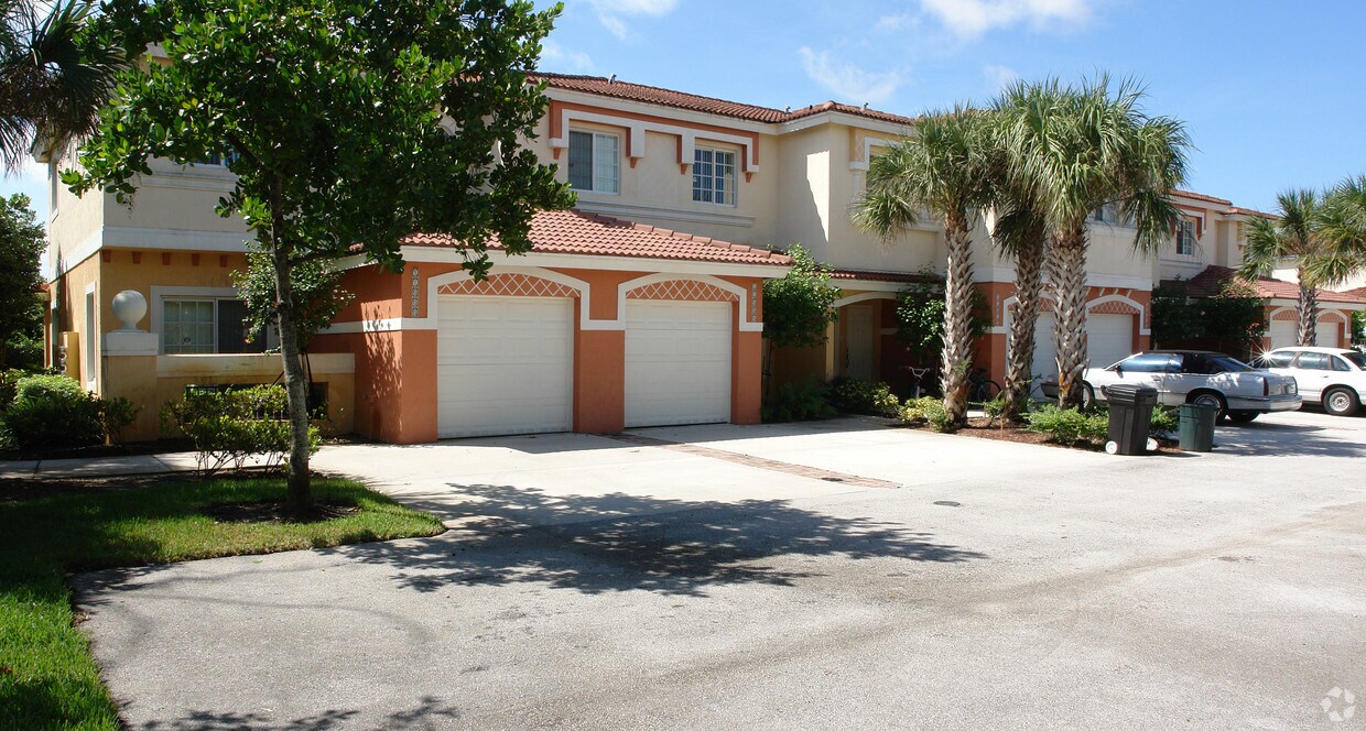 11036 W Sample Rd, Coral Springs, FL 33065 Apartments in Coral