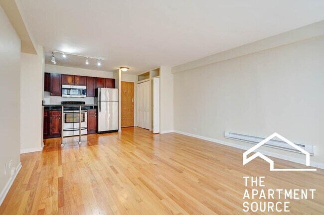 Foto del edificio - 4180 N Marine Dr