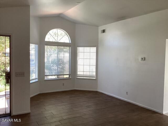 Foto del edificio - 3030 Twincreek Ave