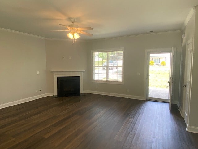 Foto del edificio - 313 Keeneland Dr