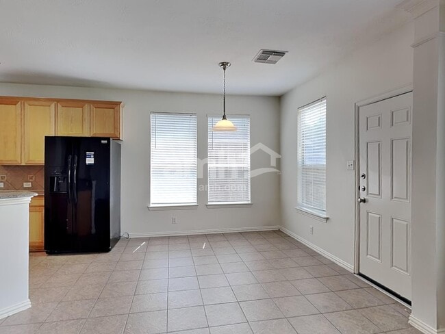 Building Photo - 2610 Dawn River Ln