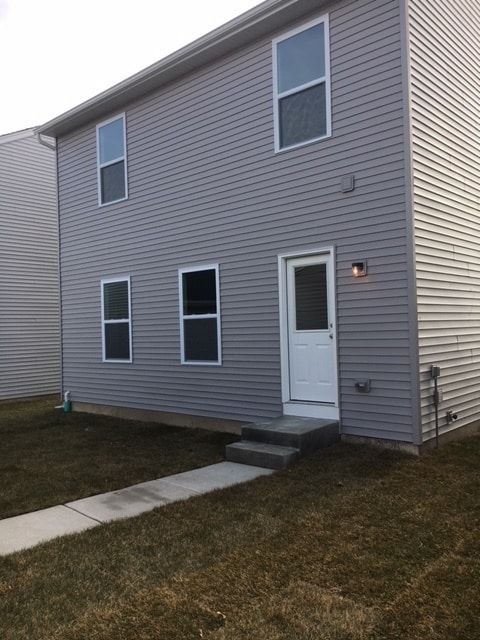 Back yard. - 2571 W 127th Pl