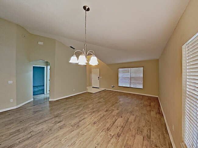 Foto del edificio - 2816 Alton Dr