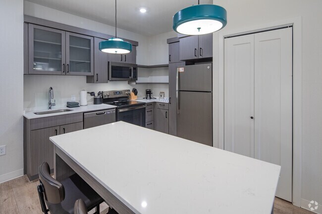 2 habitaciones, 1 baño - 750 pies cuadrados - Cocina - Waterwalk Huntsville