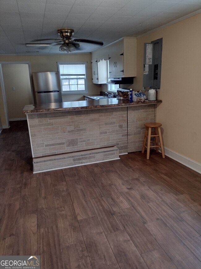 Foto del edificio - 1113 New Rosedale Rd NE