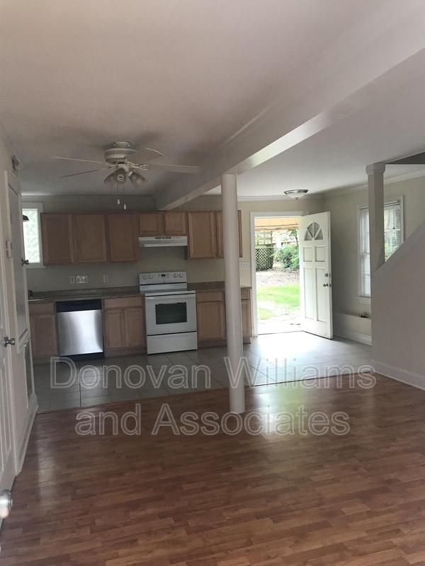 Photo - 1529 Thomas Ave House