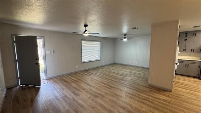 Foto del edificio - 2235 TX-24