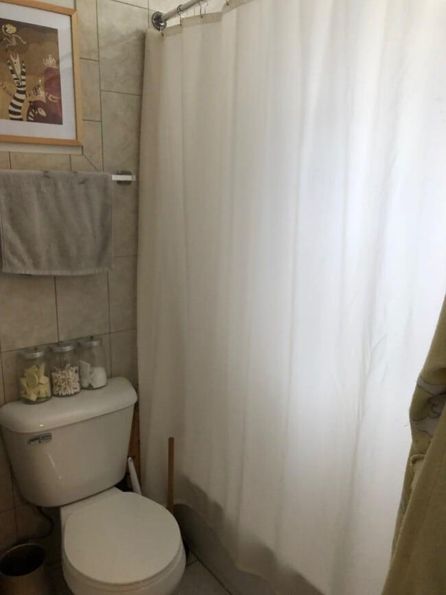 Foto del edificio - 1348 N Cleaver St