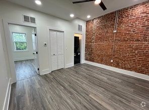 Building Photo - 1808 W Susquehanna Ave