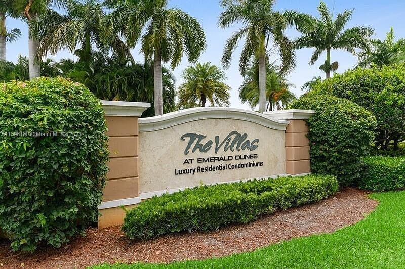 6458 Emerald Dunes Dr Unit 108, Royal Palm Beach, FL 33411 Condo for
