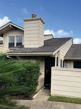 Building Photo - 13014 Leader St