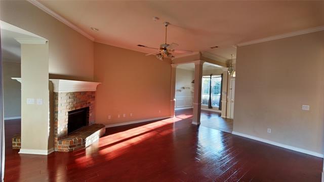 Building Photo - 6405 Essex Ln