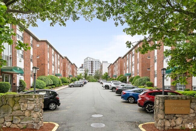 Building Photo - 12 Commonwealth Ct