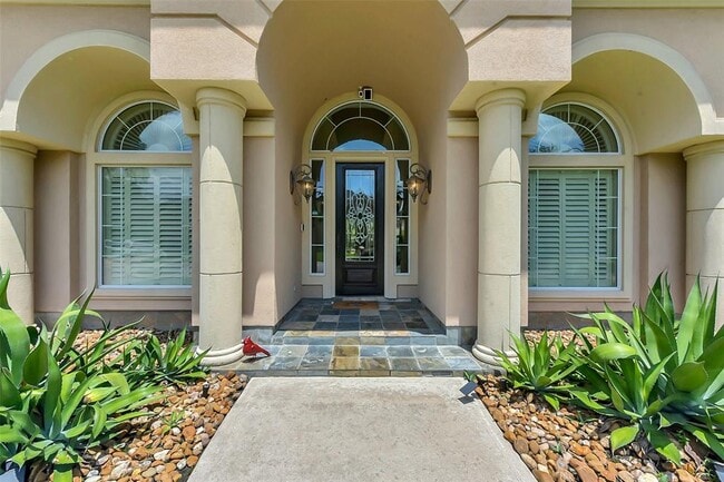 Building Photo - 16614 Lafone Dr