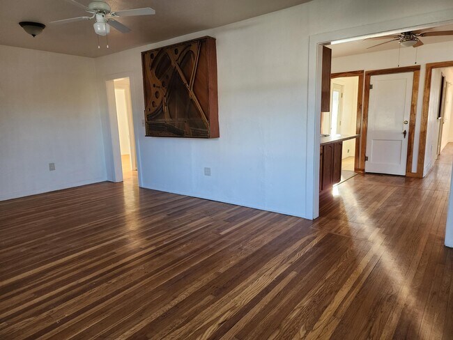 Foto del edificio - 604 N Ohio Ave