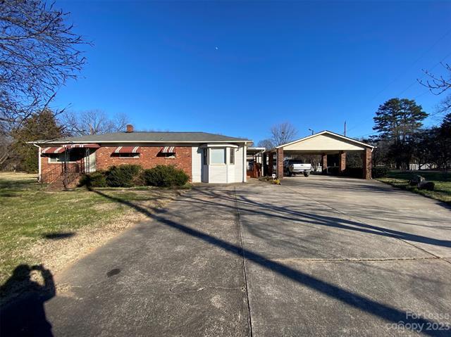 Building Photo - 319 Glenhaven Dr