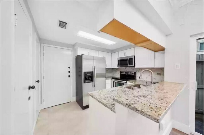 Foto del edificio - 1829 Augusta Dr