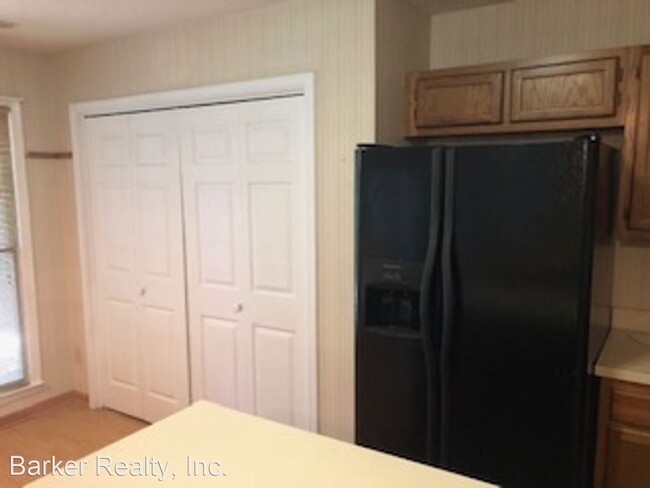 Building Photo - 3 br, 2 bath House - 1019 Laurens Way