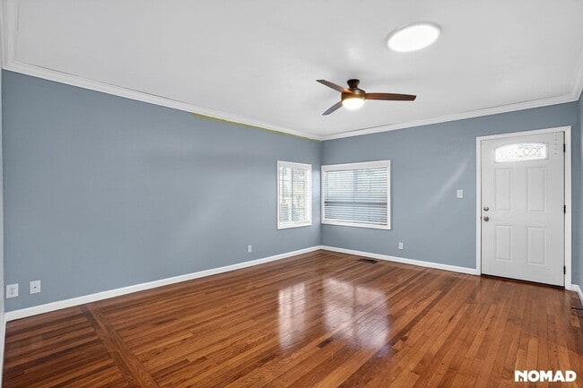 Building Photo - 1206 105th Ave