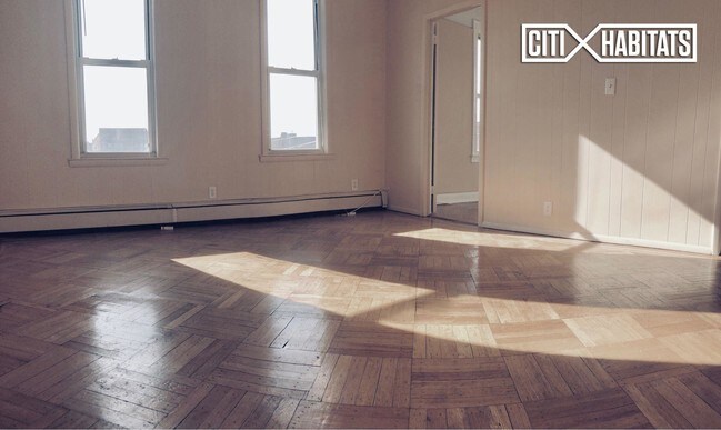 Building Photo - 2589 46th St