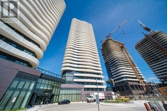 Building Photo - 6 flavelle trail