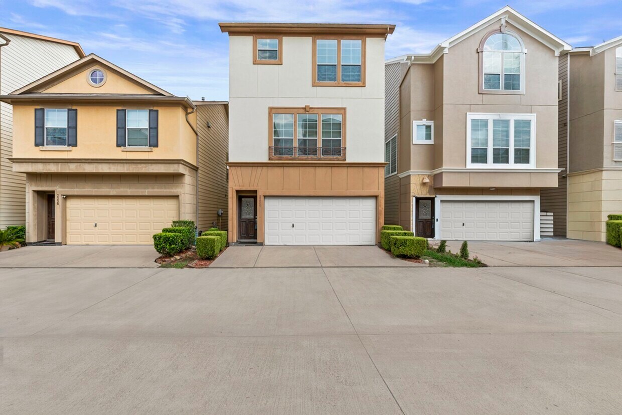 Foto principal - 3334 Clearview Villa Way