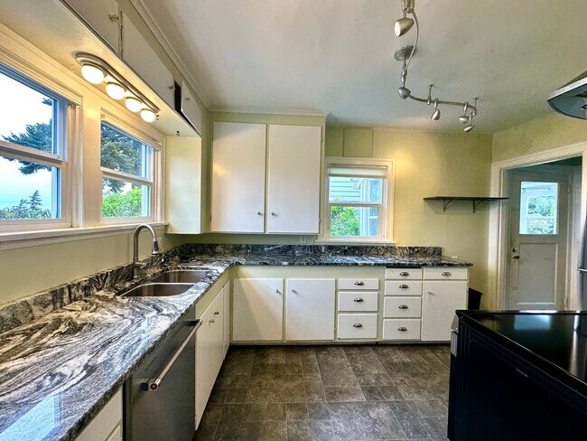 Foto del edificio - 908 17th St