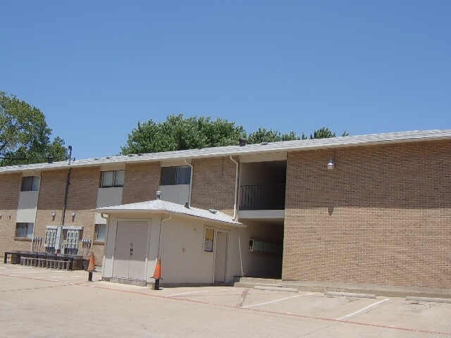 Foto del edificio - Arlington Central Apartments