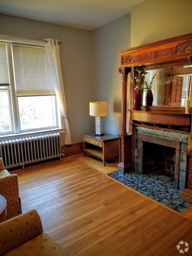 Bronzeville Chicago, IL Neighborhood Guide