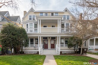 Building Photo - 382 Whitney Ave