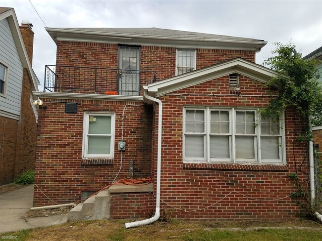 Building Photo - 16177 Linwood St