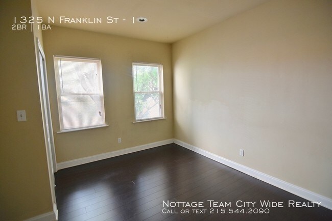 Foto del edificio - 1325 N Franklin St
