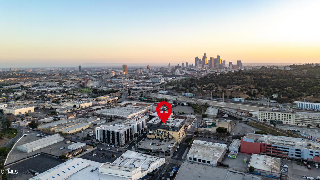 Primary Photo - 200 N San Fernando Rd