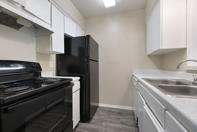 Interior Photo - Azul Apartment Homes