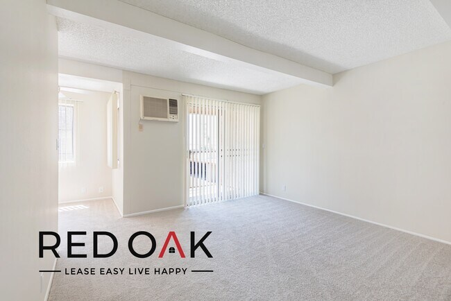 Foto del edificio - ~1 Month FREE~ Incredible, Spacious One Be...