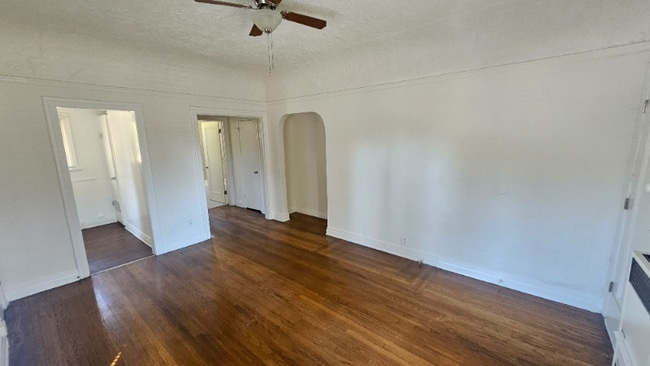 Building Photo - 3707 Monon St